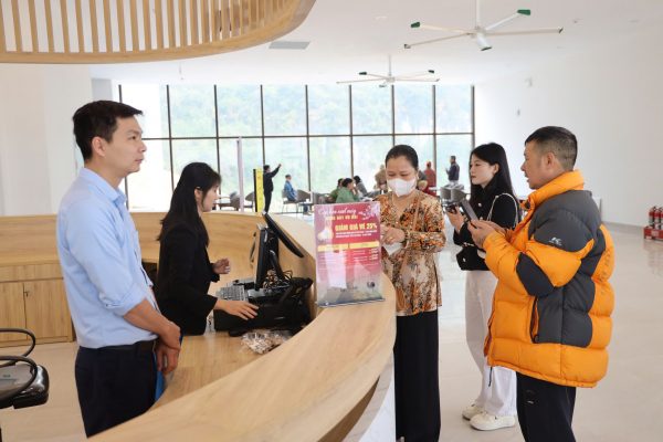 Vé Cáp Treo Tiêu Chuẩn Người Lớn 1 Chiều - Hình ảnh 8